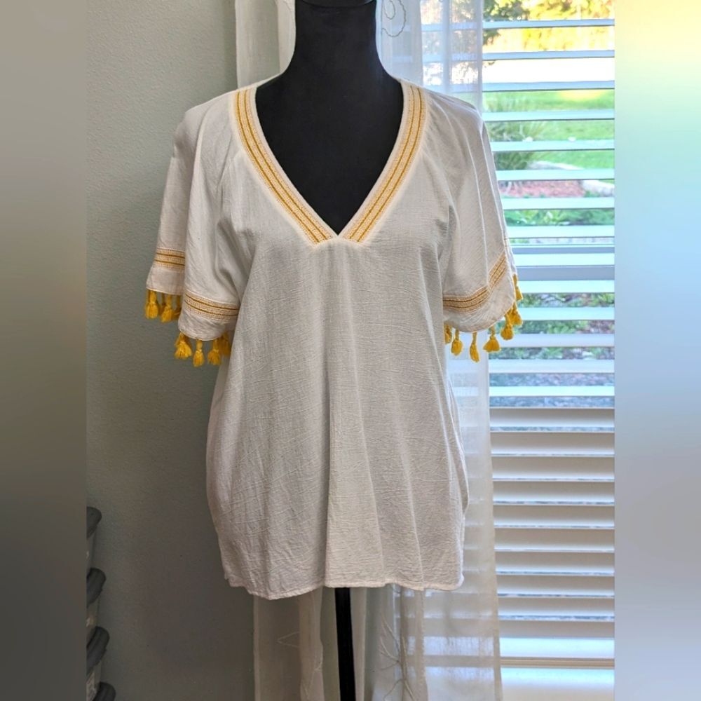 Hem & Thread Ivory Mustard Yellow Crochet Tassel Trim Knit Top Size Medium